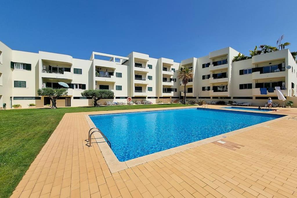 Apartament Sea Beside Albufeira Zewnętrze zdjęcie