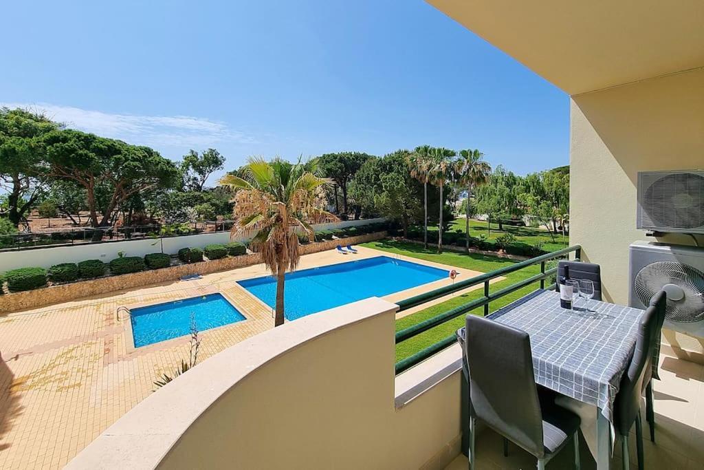 Apartament Sea Beside Albufeira Zewnętrze zdjęcie