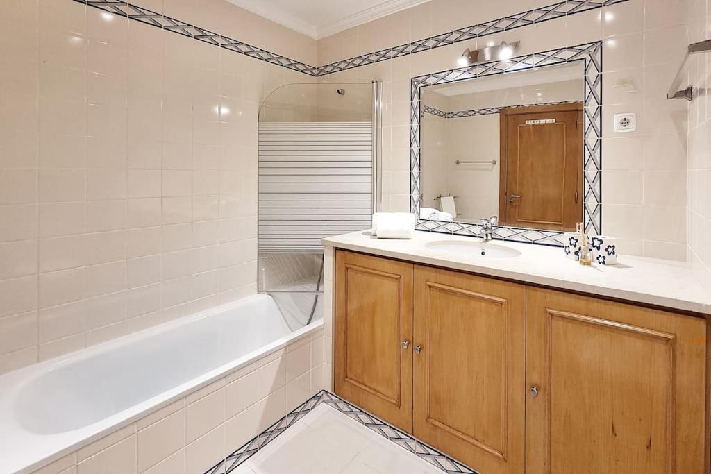 Apartament Sea Beside Albufeira Zewnętrze zdjęcie